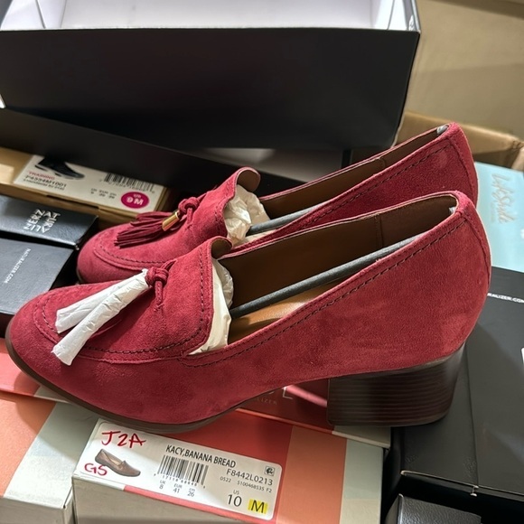 NATURALIZER Trixie Loafers - Picture 5 of 6